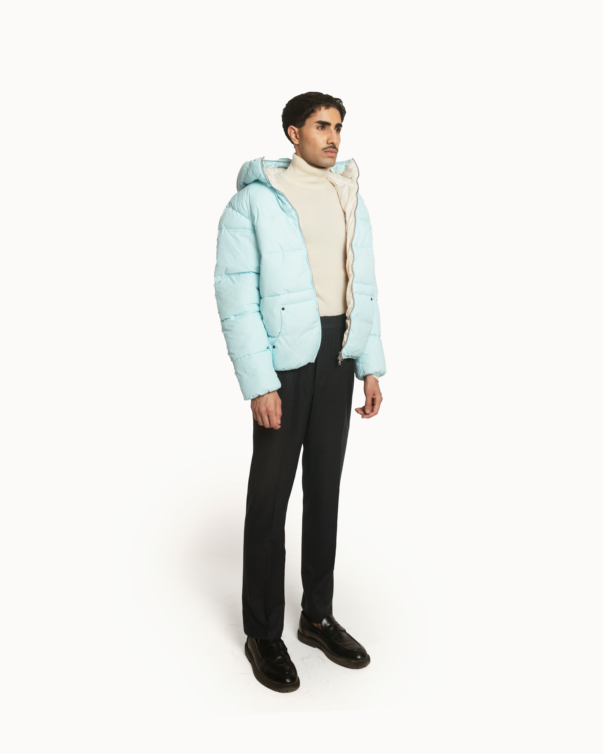 Puffer Jacket Full Sleeves in Ice Blue
